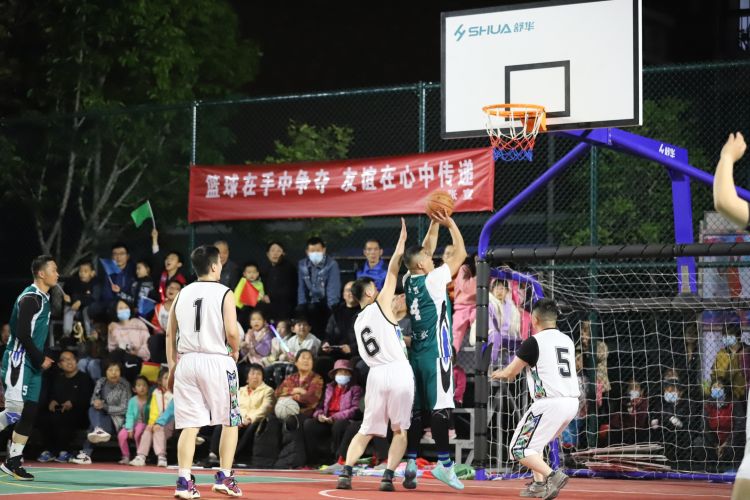 话却上演了